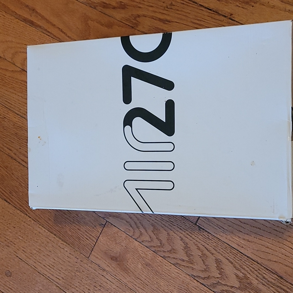 Nike 270